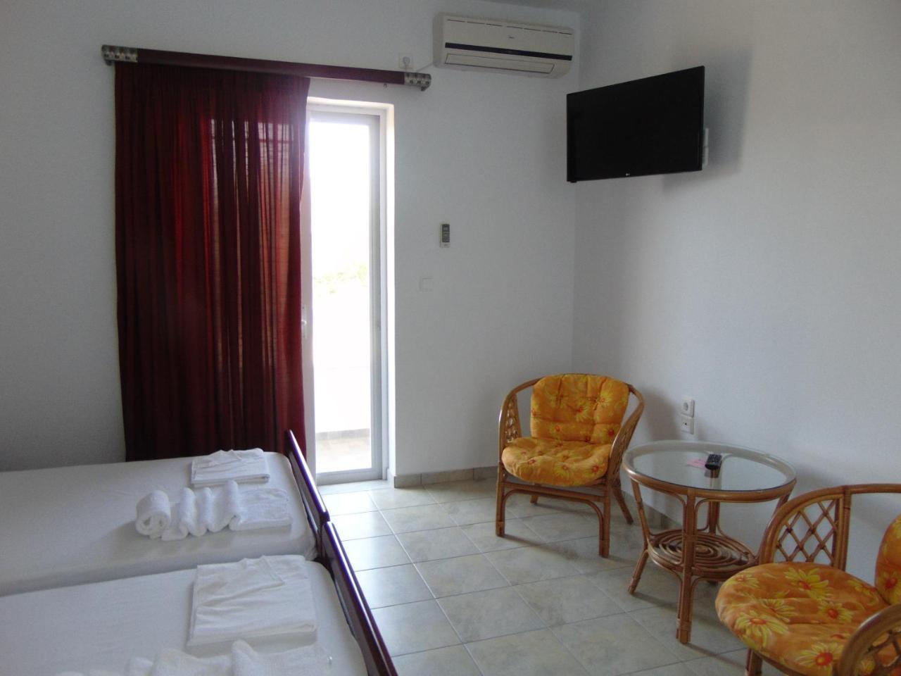 Hotel Fotini มิทิคาส ภายนอก รูปภาพ